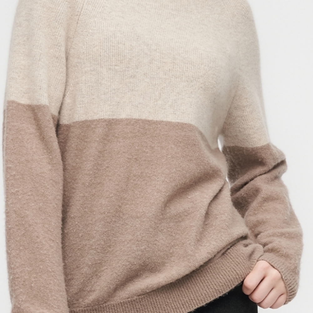 Talbots Two-Tone Beige and Tan Turtleneck Sweater